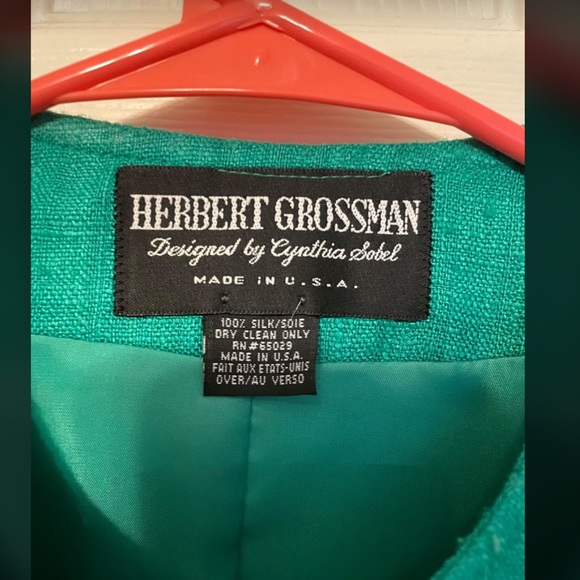 Herbert Grossman 100% silk suit - Picture 2 of 4